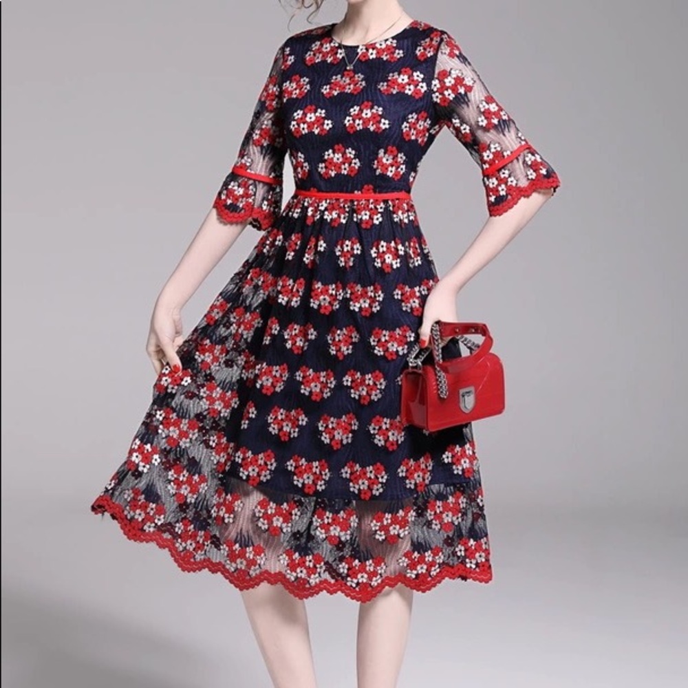 Lace dress size Medium navy / red retro 50’s